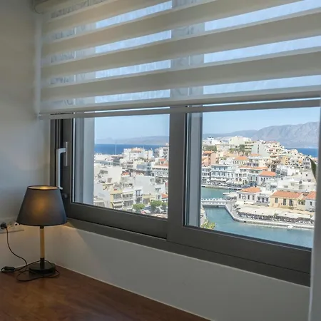 σπίτι με τζακούζι - θέα θάλασσα και λίμνη By Giomameze Apartmán