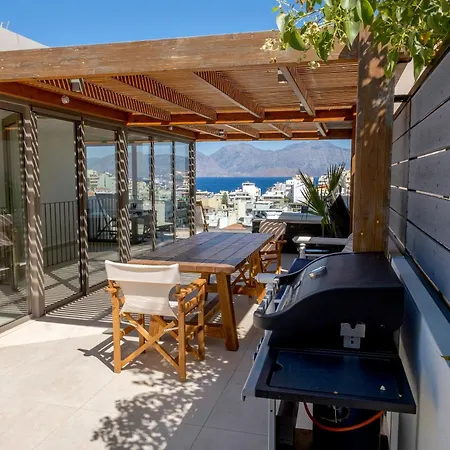 σπίτι με τζακούζι - θέα θάλασσα και λίμνη By Giomameze Apartmán *